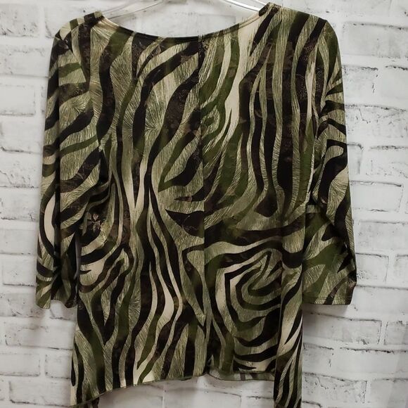 Brittany black top - Picture 3 of 3